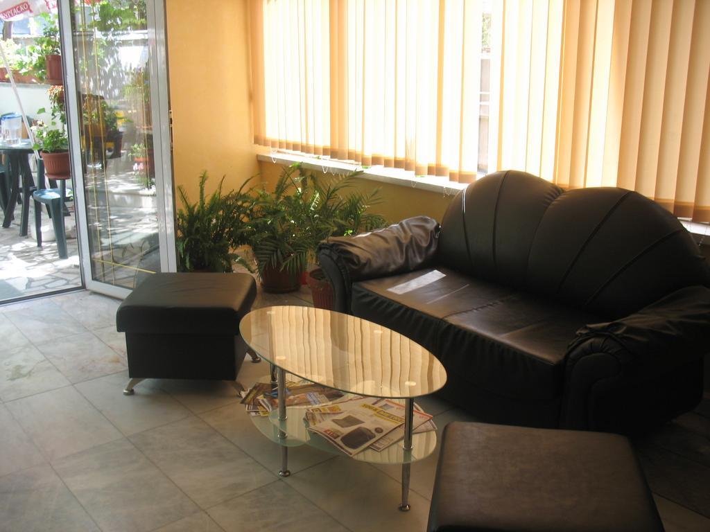Orion Guest House Sozopol Bagian luar foto