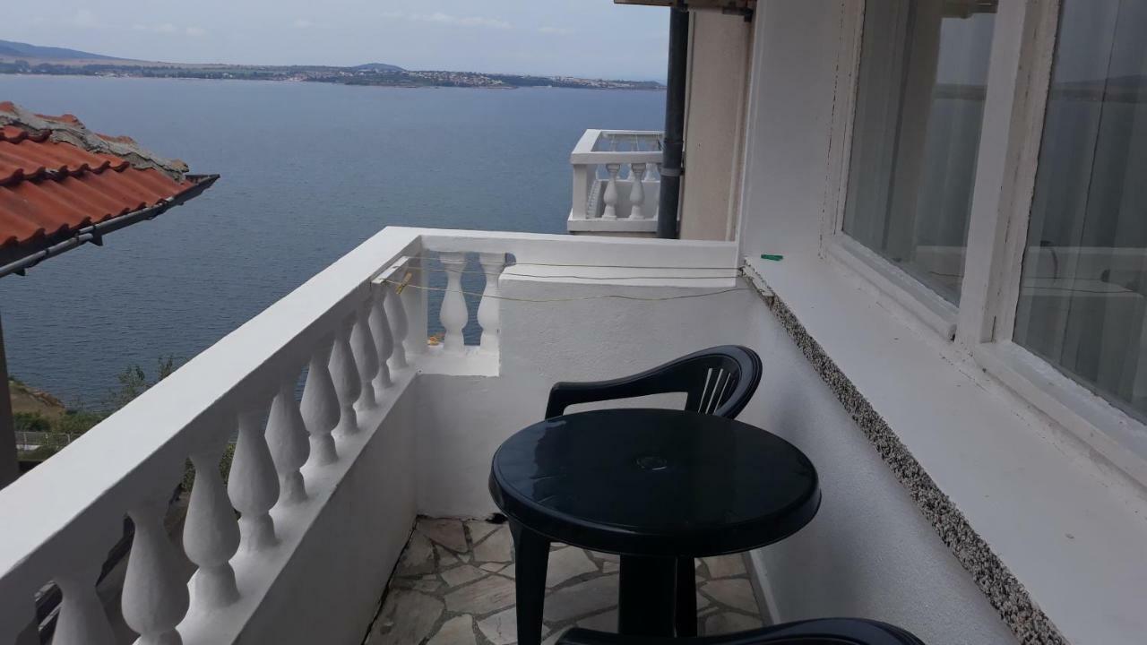 Orion Guest House Sozopol Bagian luar foto