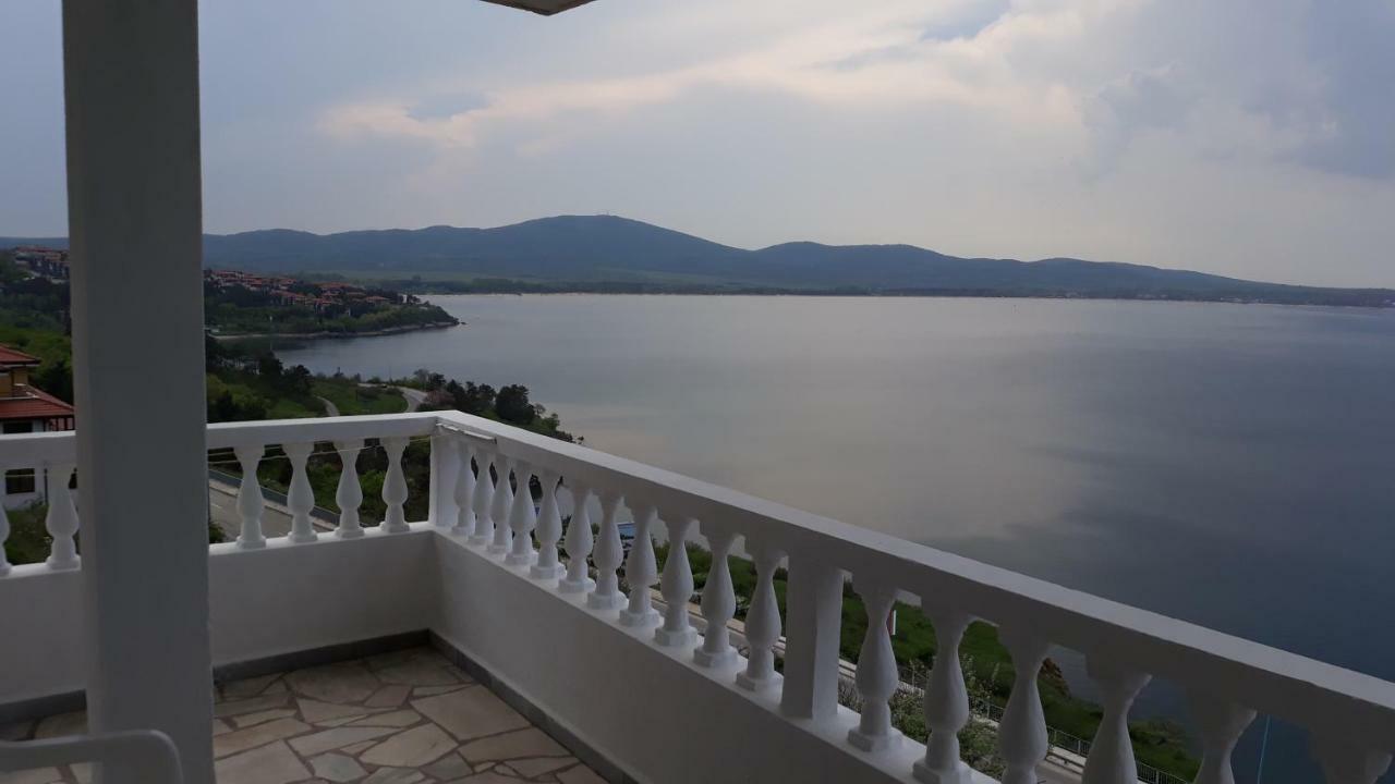 Orion Guest House Sozopol Bagian luar foto